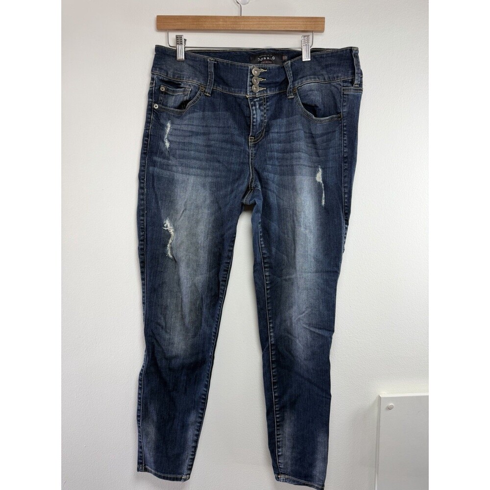Torrid Women’s Blue Medium Wash Distressed Skinny Mid Rise Button Fly Jeans 16